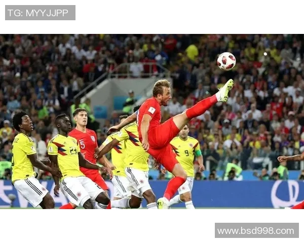 足球明星与篮球明星神似对比谁更具魅力引发热议