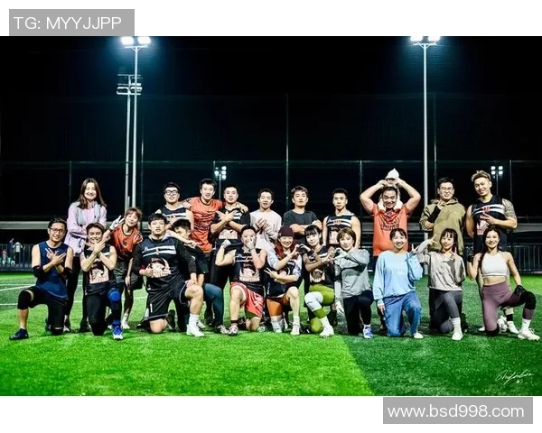 足球明星高清壁纸尽享视觉盛宴让你随时随地感受球场激情与魅力