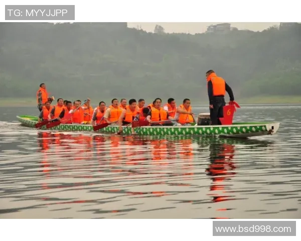 重庆羽毛球队与成都羽毛球队赛后战术分析与总结探讨