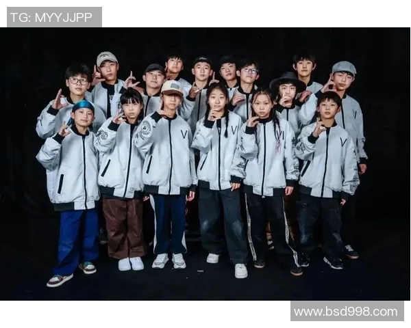 街舞纪实：记录重庆街舞队的成长故事