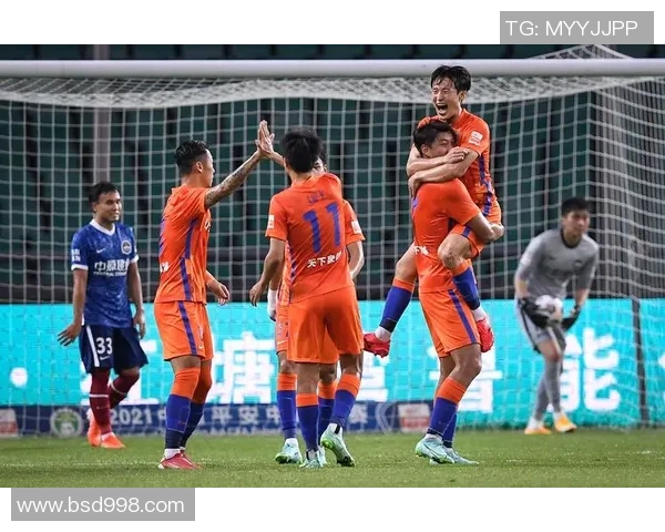 极限运动会积分榜：杭州滑板队以72分领跑